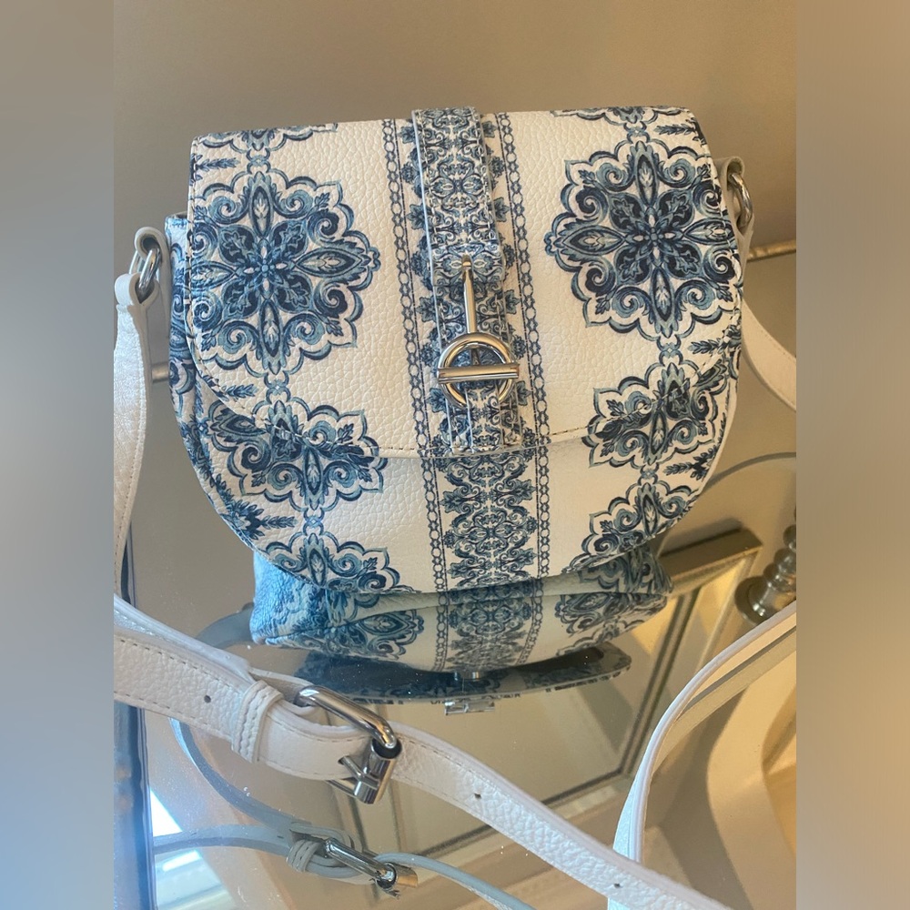 Vintage Talbots Paisley Excellent Condition Crossbody